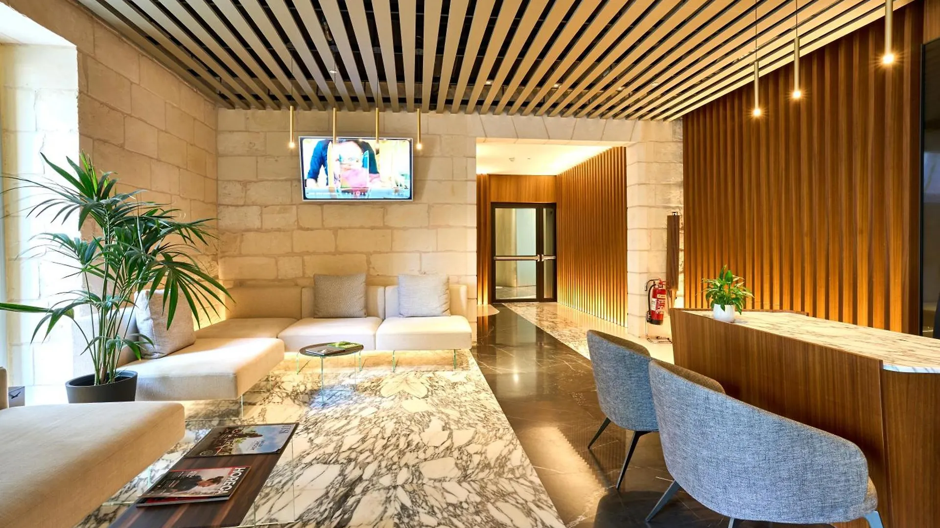 Sky High Luxury Apartment In Mercury Towers With Infinite Seaviews Saint Julian's