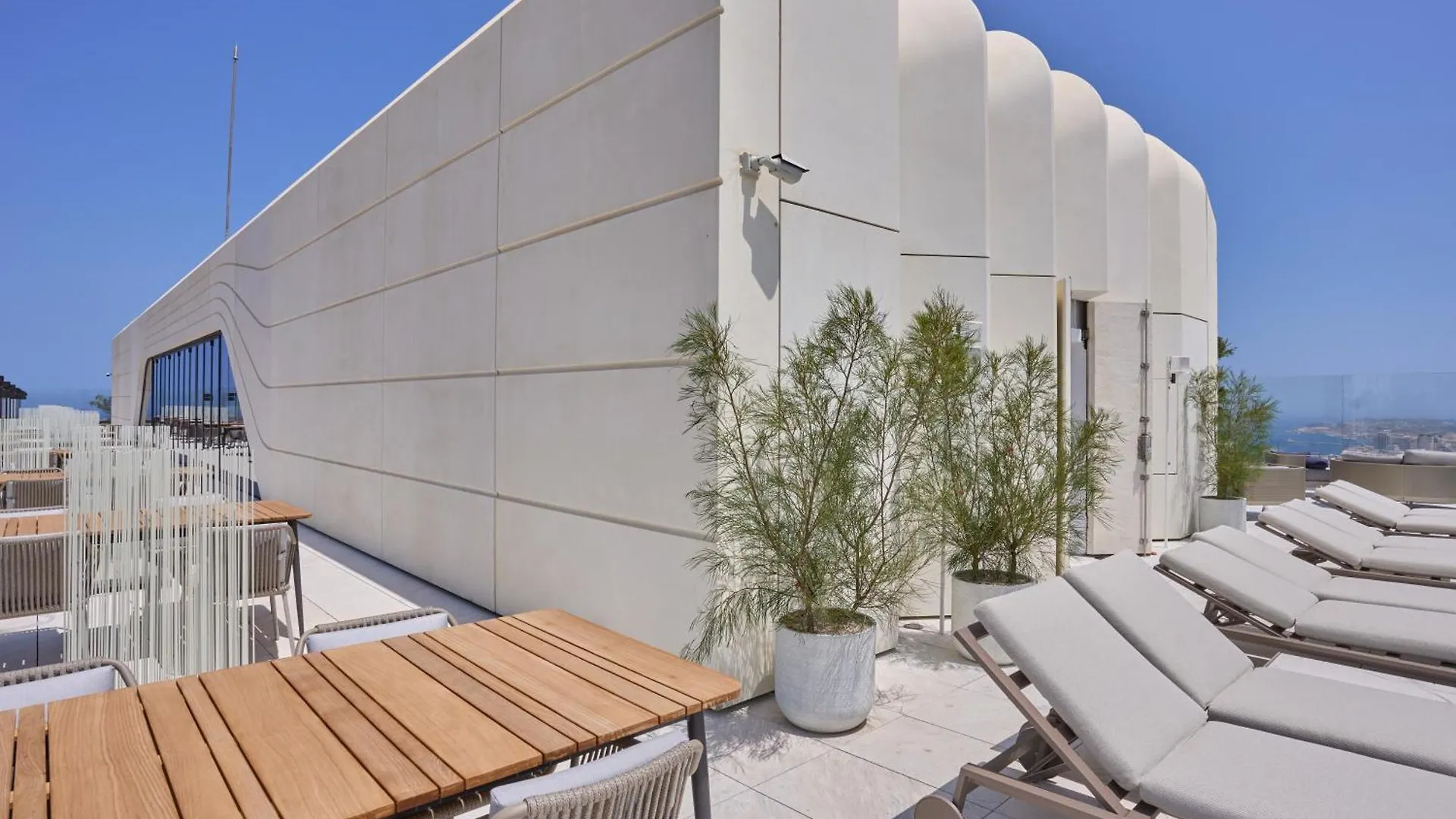 Sky High Luxury Apartment In Mercury Towers With Infinite Seaviews Saint Julian's Malta
